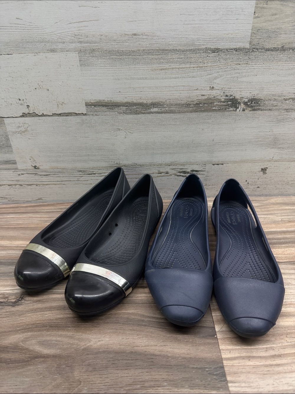 Crocs Cap Toe Flat Navy Blue Black Metallic Silver Ballet Shoes Womens 9 2 lot